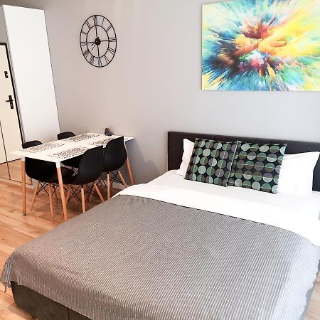 Novum Apartment With Parking Cracovia Esterno foto