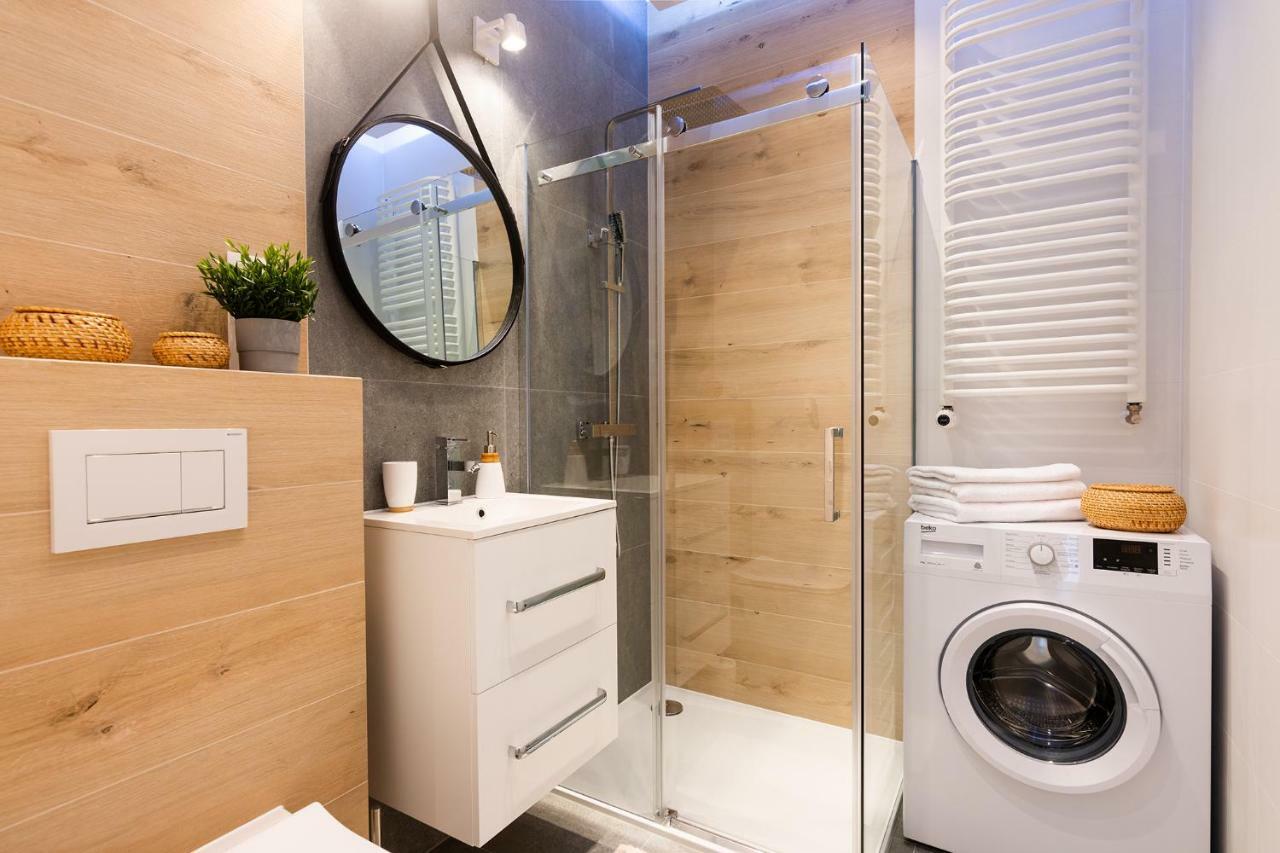Novum Apartment With Parking Cracovia Esterno foto